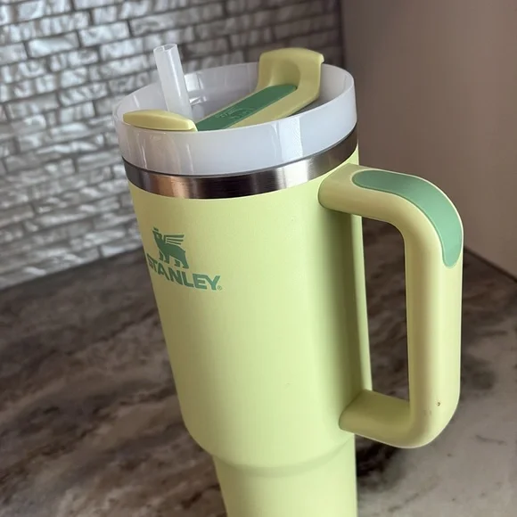 Stanley Lime Green Tumbler with Straw - Picture 3 of 5